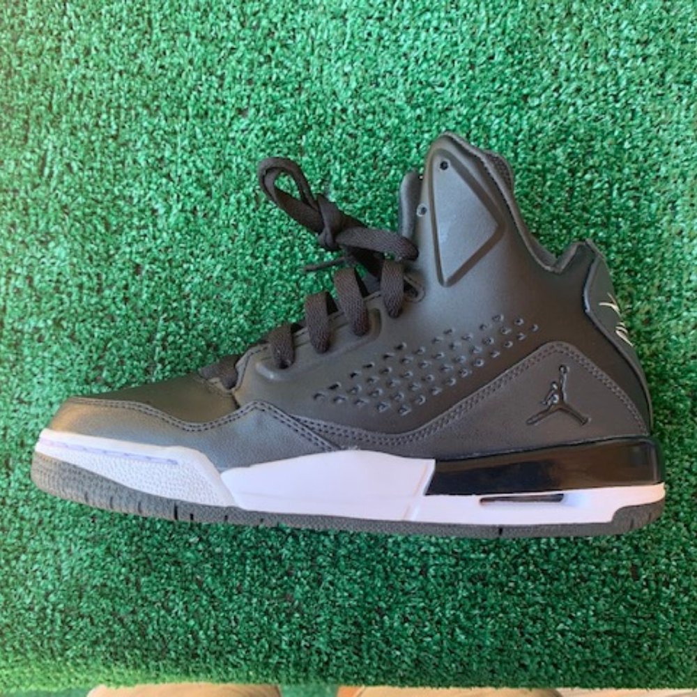 Air Jordan SC-3